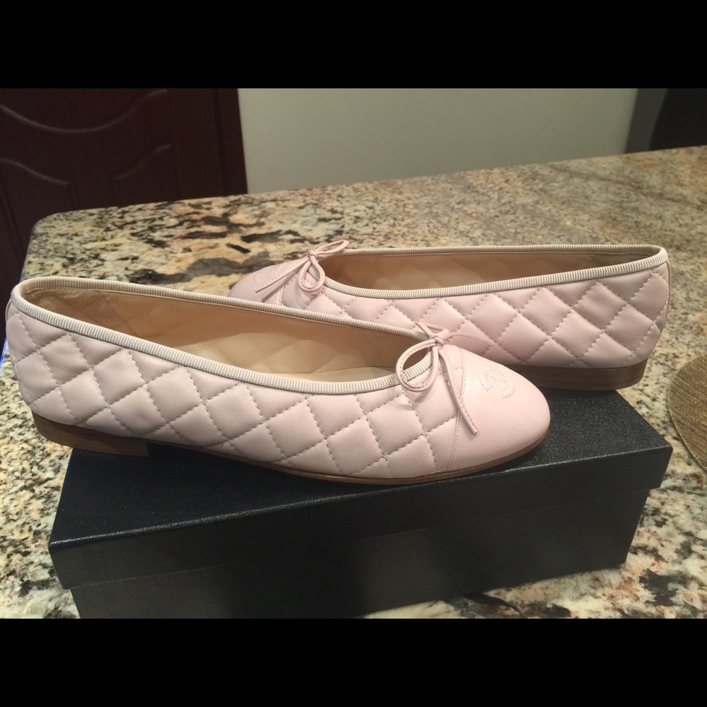 Chanel flats light pink